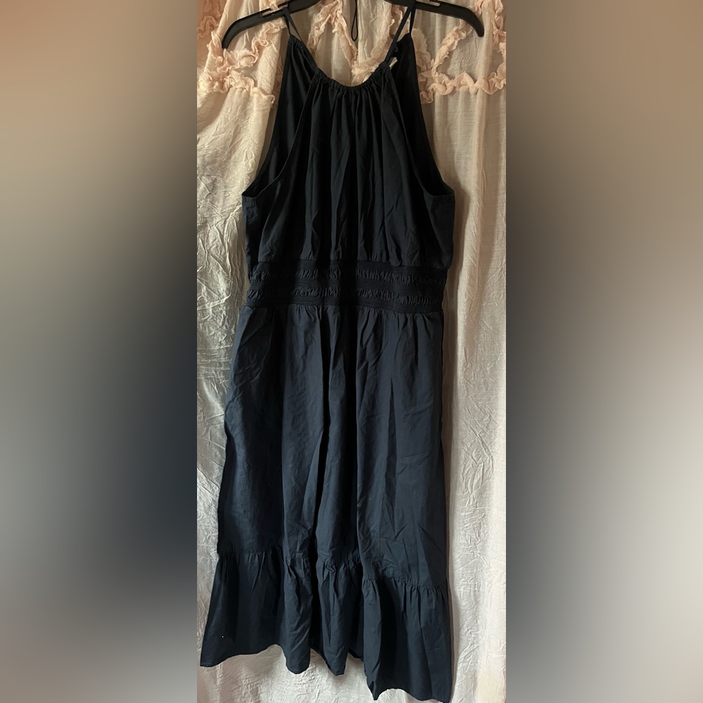 A New Day Black Halter Neck Midi Dress With A Smocked Waist With Ruffle Hem Xlg